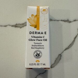 🌸5/$25🌸 Derma-e vitamin c glow face oil
